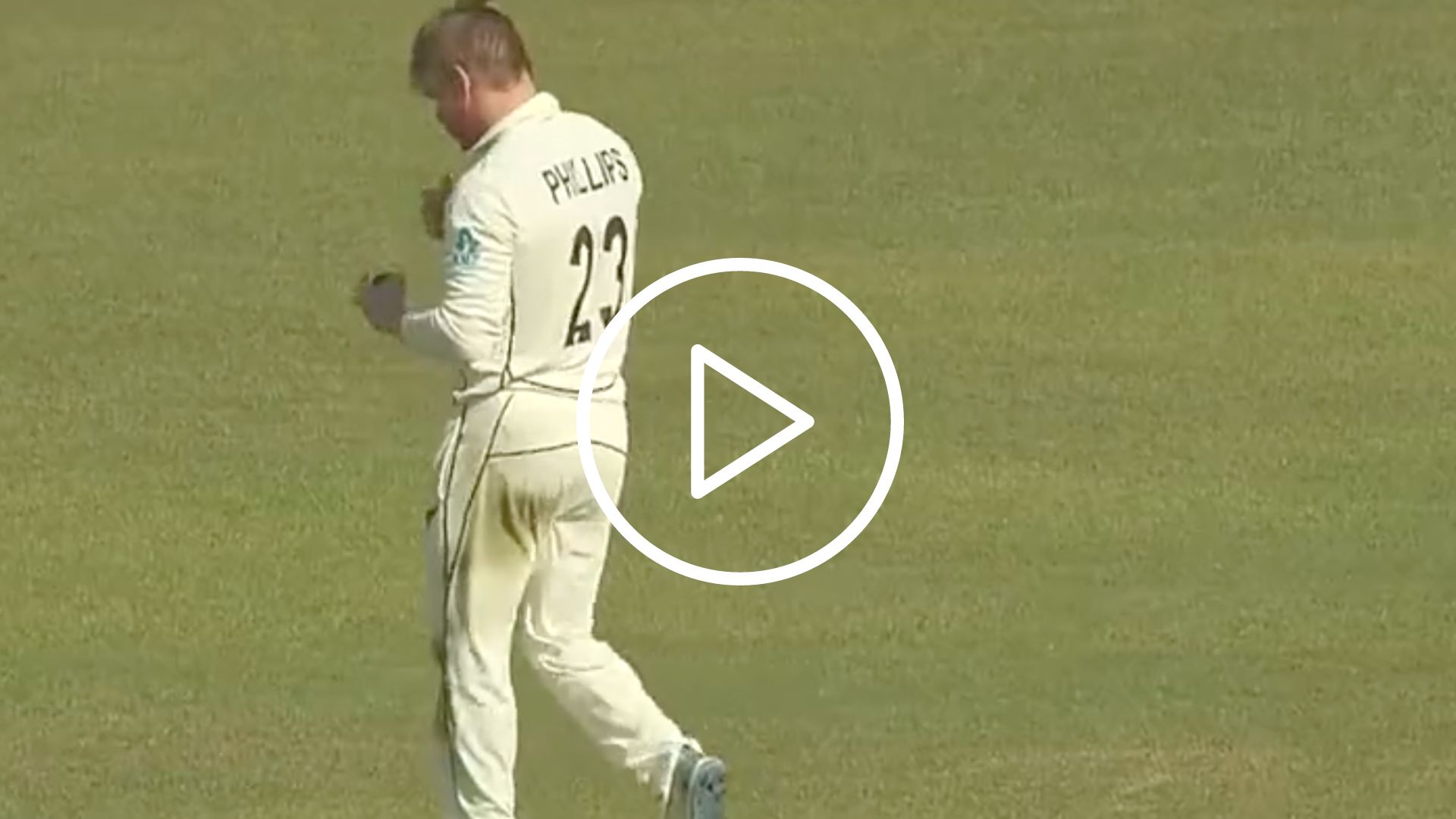 [Watch] Glenn Phillips Caught Applying Saliva On The Ball In Bangladesh-New Zealand Test Match